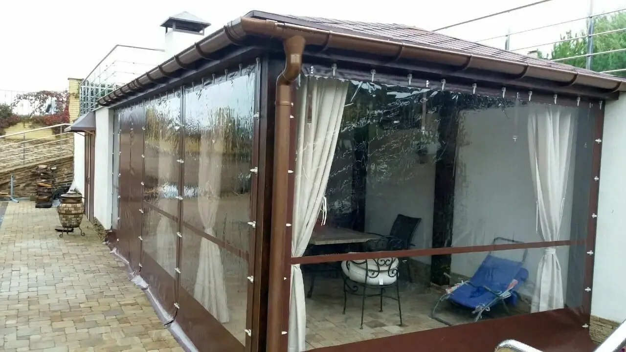 Мягкие окна ( шторы ) ПВХ для летнего кафе, беседки, веранды 5