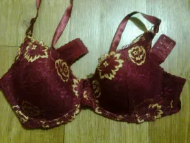 Бюстгалтер