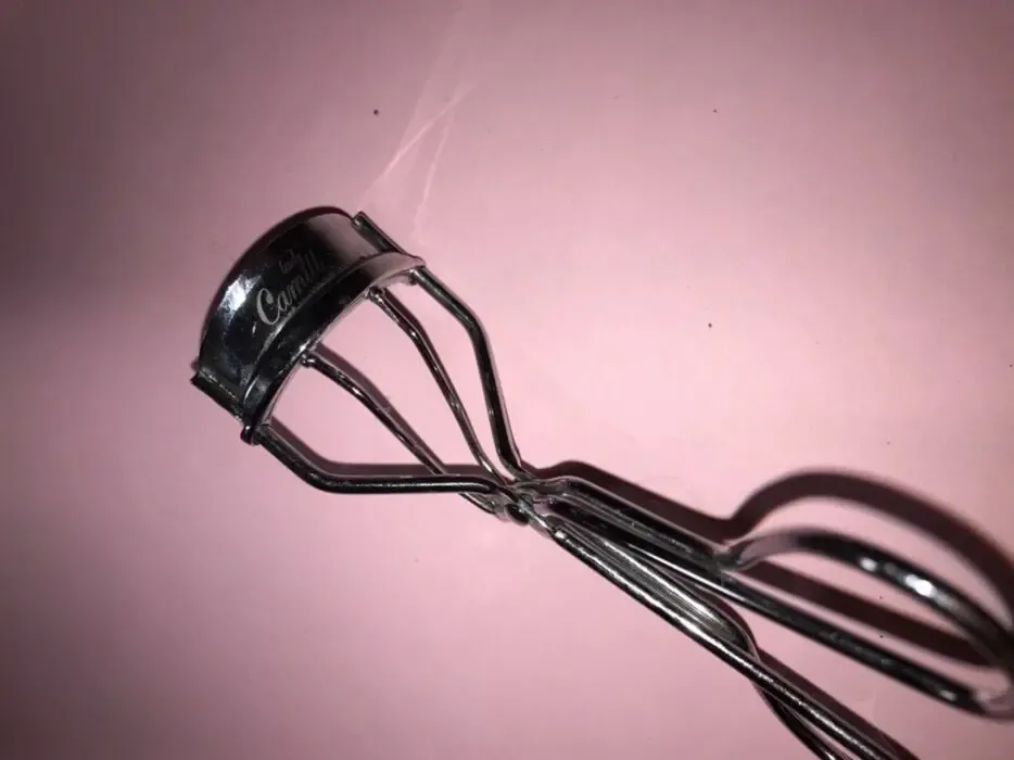 Инструмент для завивки ресниц