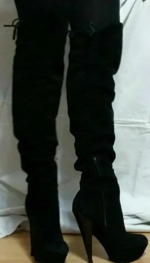 Продам осенние сапоги-ботфорты 3