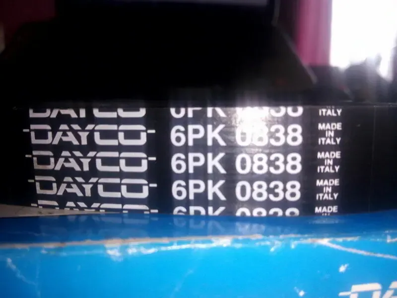 Поликлиновой ремень DAYCO 6PK838 4