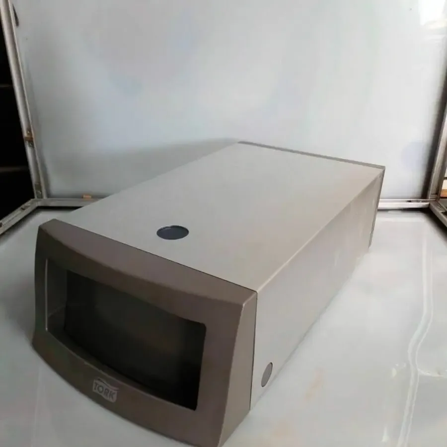 Диспенсер для салфеток Tork 3