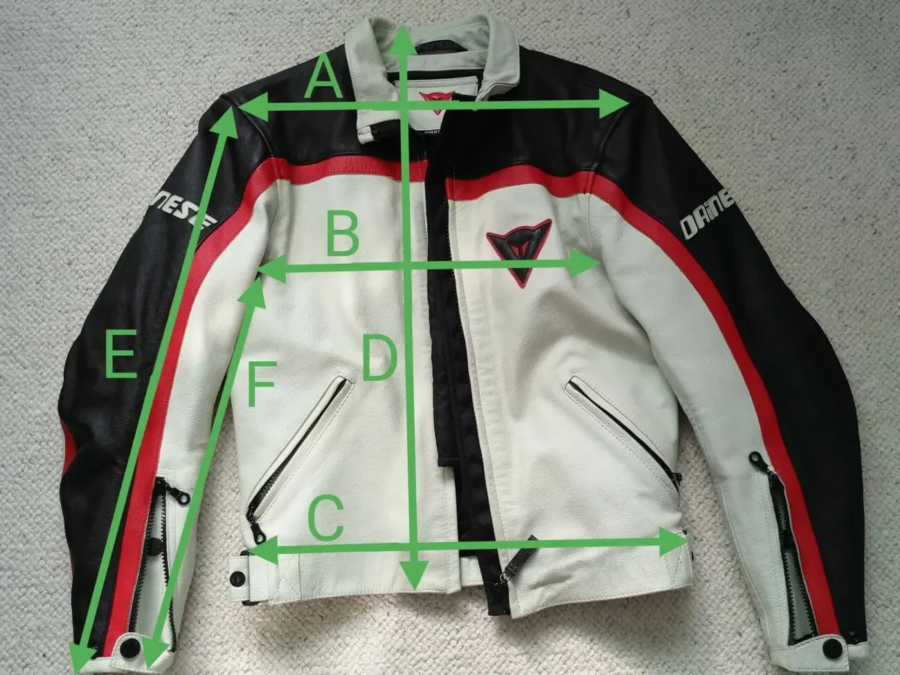 Куртка мотокуртка шкіряна Dainese, original. 42 (S) Europe size 7