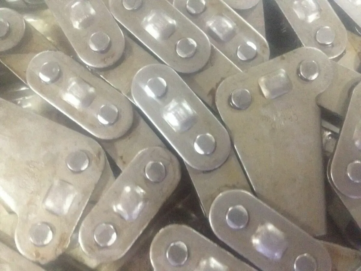 Са2801;  CA2801 цепь мысовая для кукурузных жаток, шаг=30 мм.