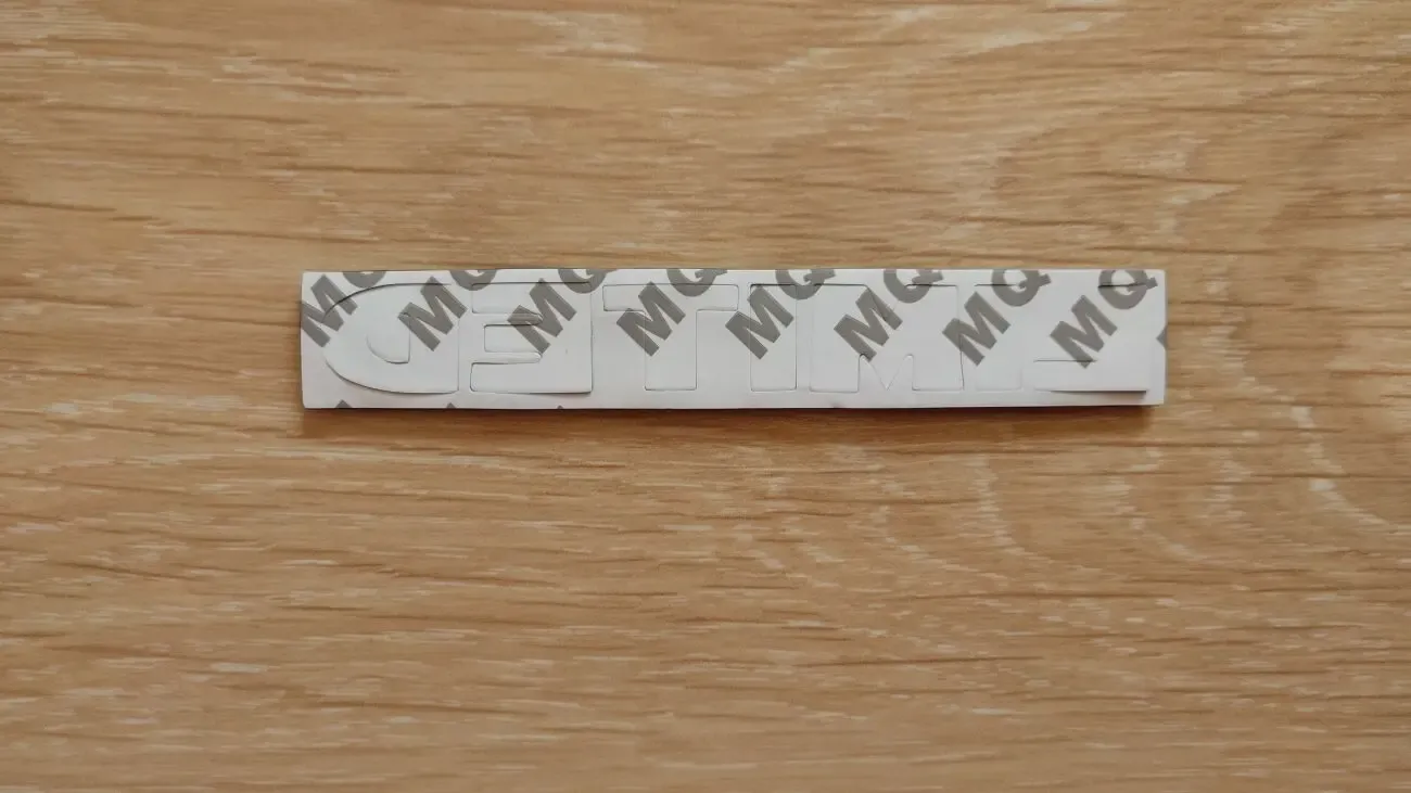 Металлические буквы Limited на кузов авто не ржавеют 6