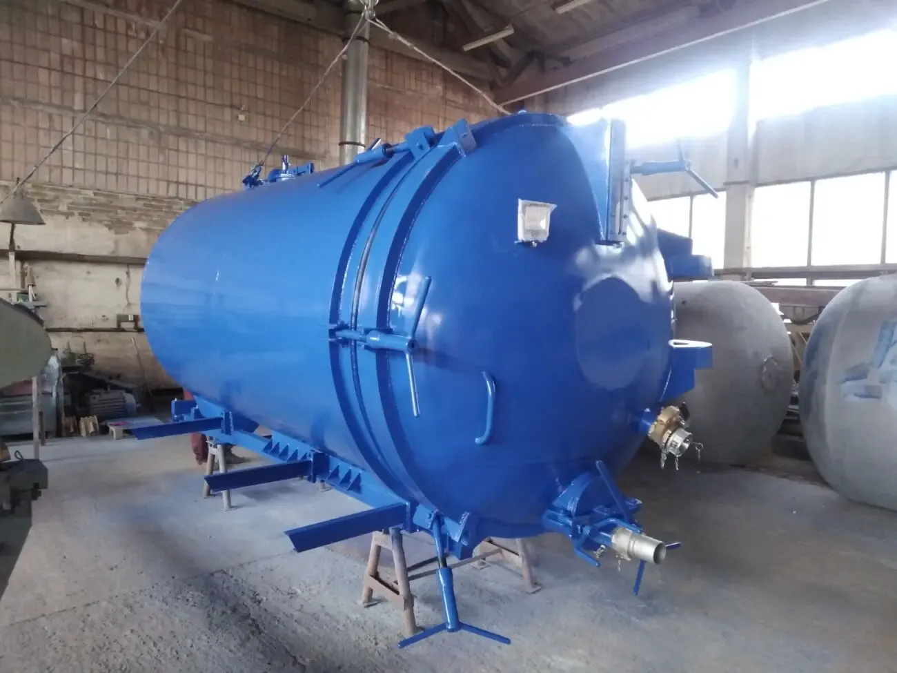 Ассенизаторная вакуумная цистерна 4