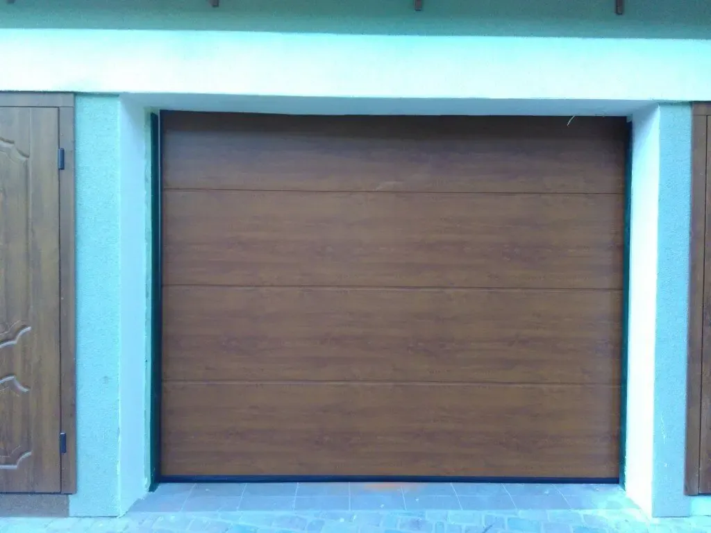 Гаражные ворота Hörmann 2