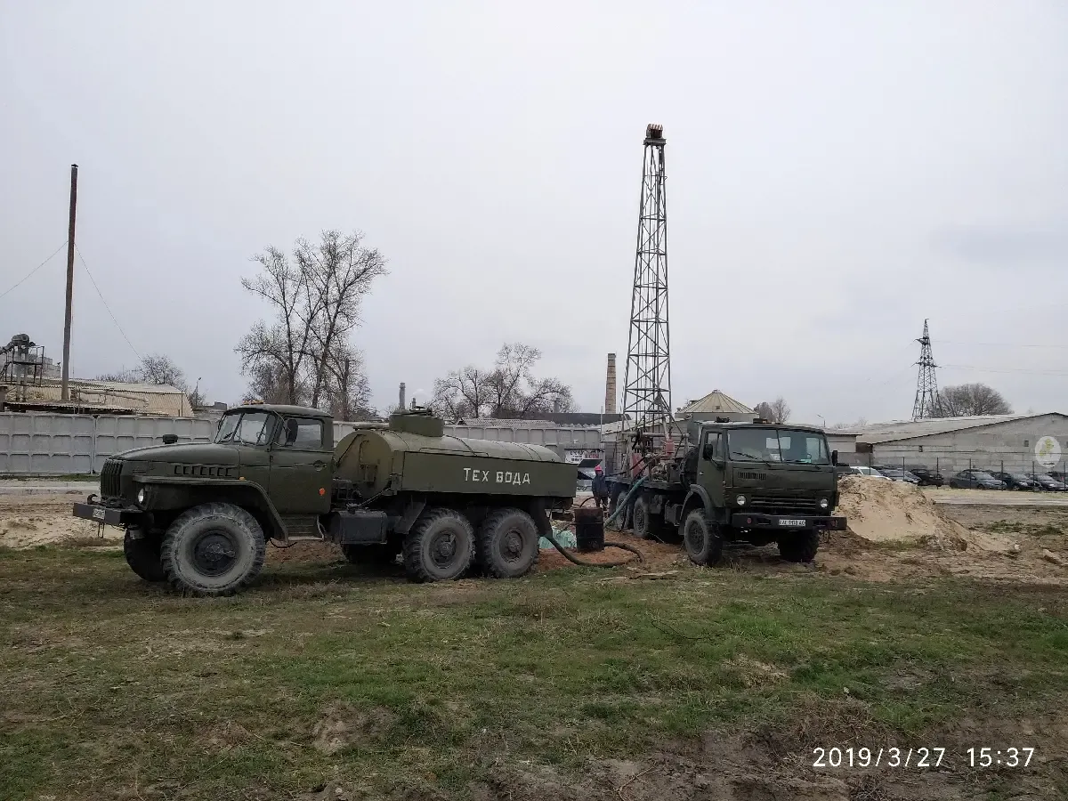 Артезианская  скважина под 