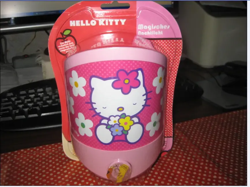 Автономный фирменный светильник.