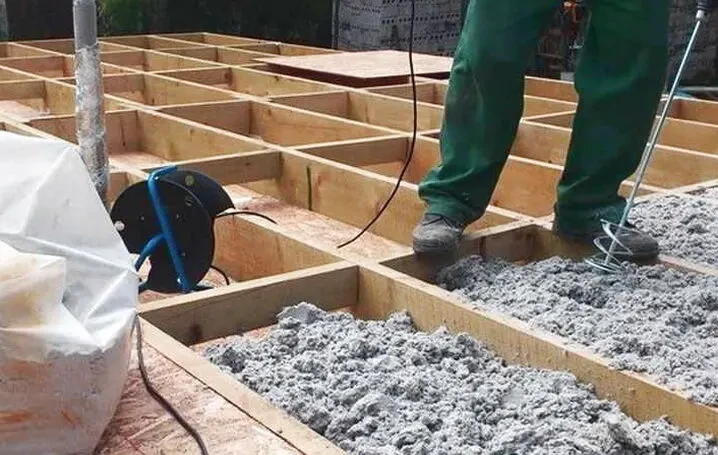 Утеплювач Ековата теплозвукоізоляція 5