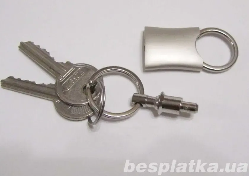 Универсальный брелок - ключница - отличный подарок 6