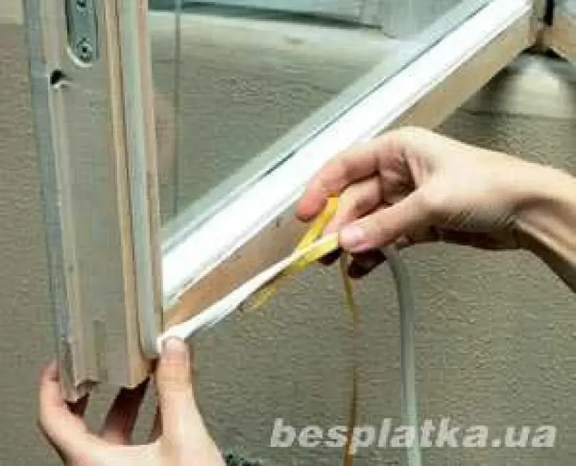 Стекло Киев. Замена стекла в деревянные окна Киев