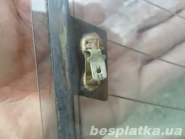 Стекла Мазда 626, 86 год, хетчбек/куппэ. 2