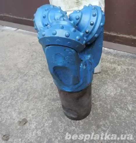 Долото шарошечное 132ок,151кцв,215,9,244,5 4