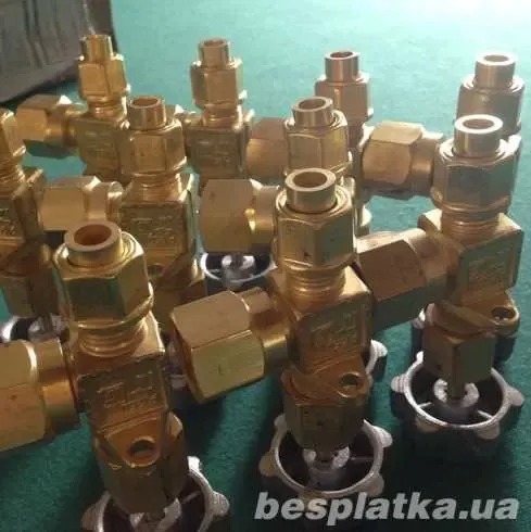 Клапан КС-7153 Клапан АЗТ-10-4/25