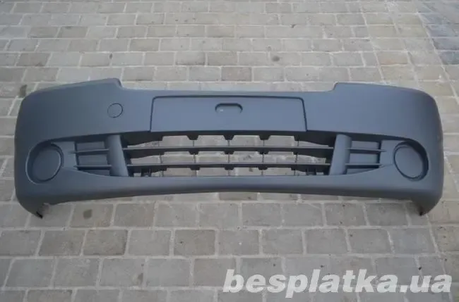 Бампер передний на Opel Vivaro Renault Trafic Nissan Primastar Бампера
