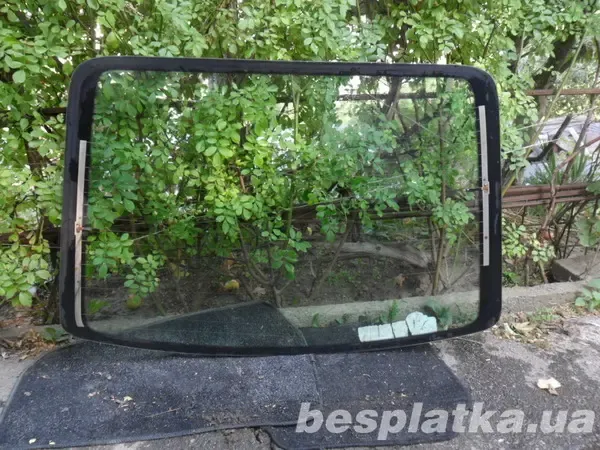 Стекло заднее Форд Эскорт 93 год, хетчбек 2