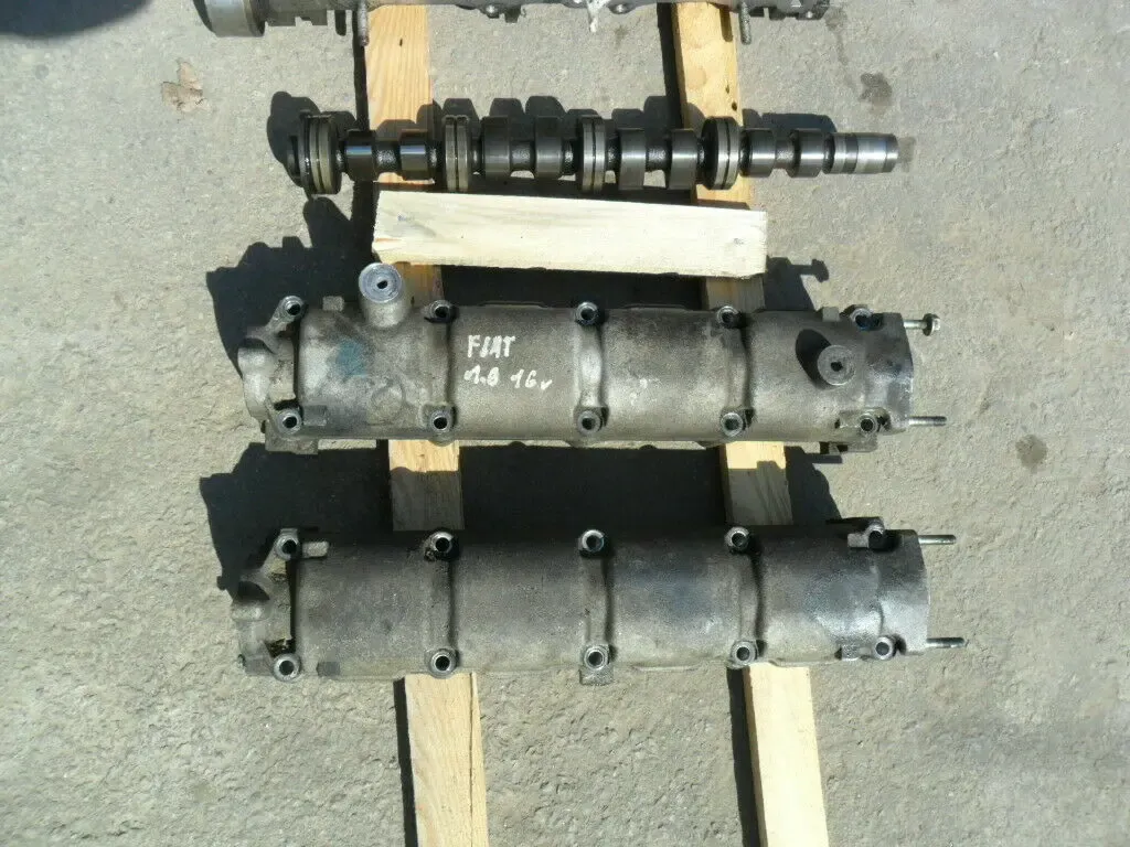 Корпус распредвала впускной и выпускной фиат 1.6 16v, оригинал 5