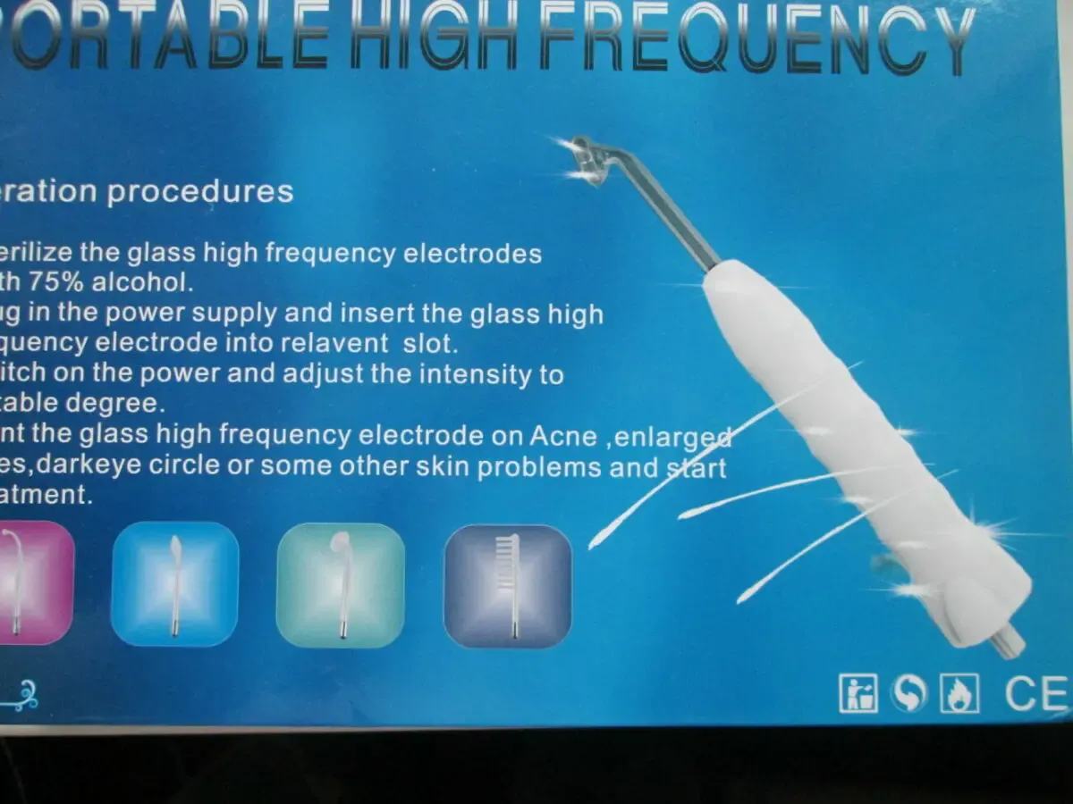 Фиолетовый дарсонваль по уходу за кожей и волосами. 4
