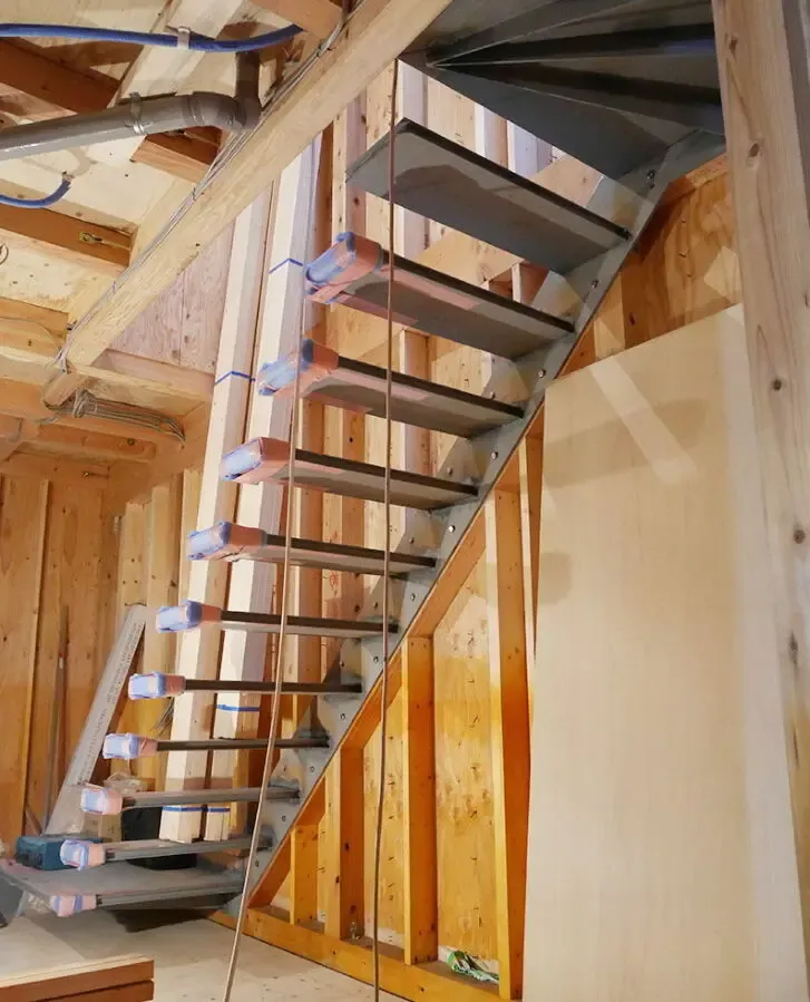 Изготовим консольную лестницу. 