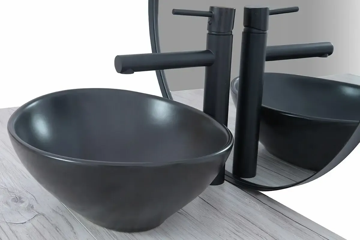 Умывальник на столешницу Rea Sofia Black Mat 41.5 см. 4