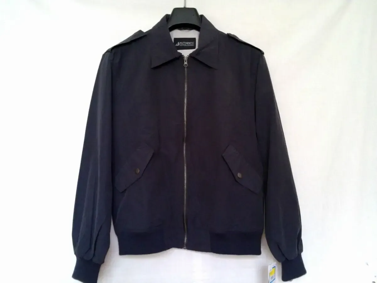 Куртка, ветровка, бомбер.