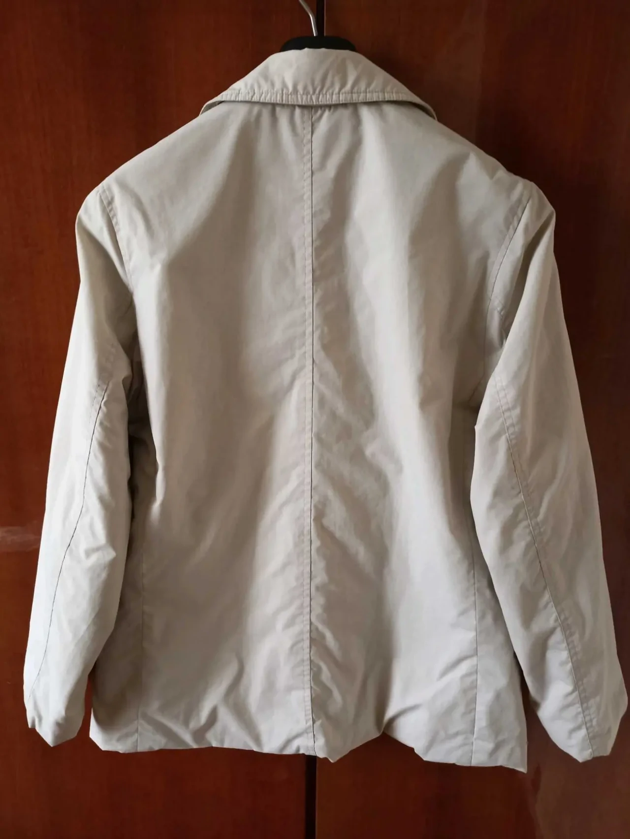 Легкая двубортная куртка 2