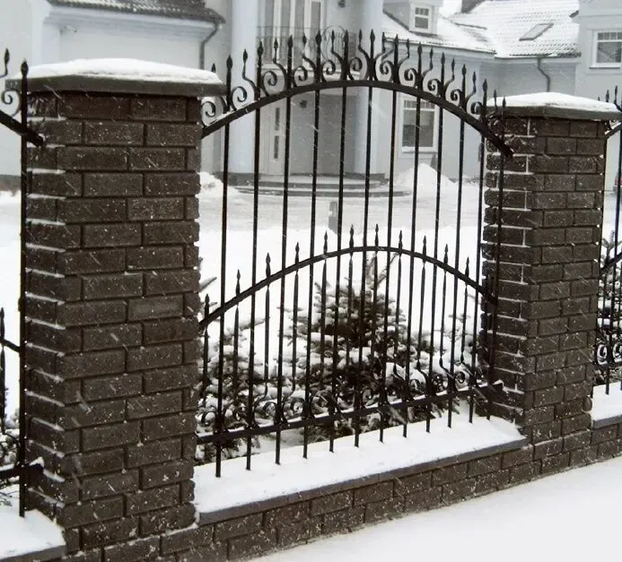 Кирпич Кая на столбы и забор от Монолит брук. Доставка по Украине 2