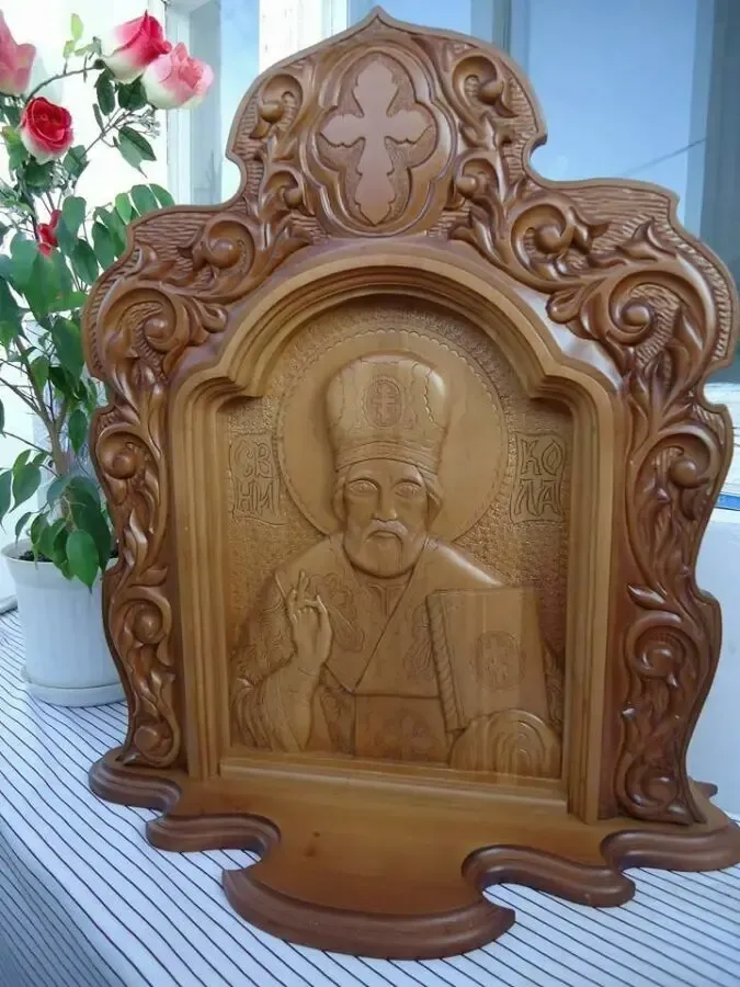 Карниз из дерева 4