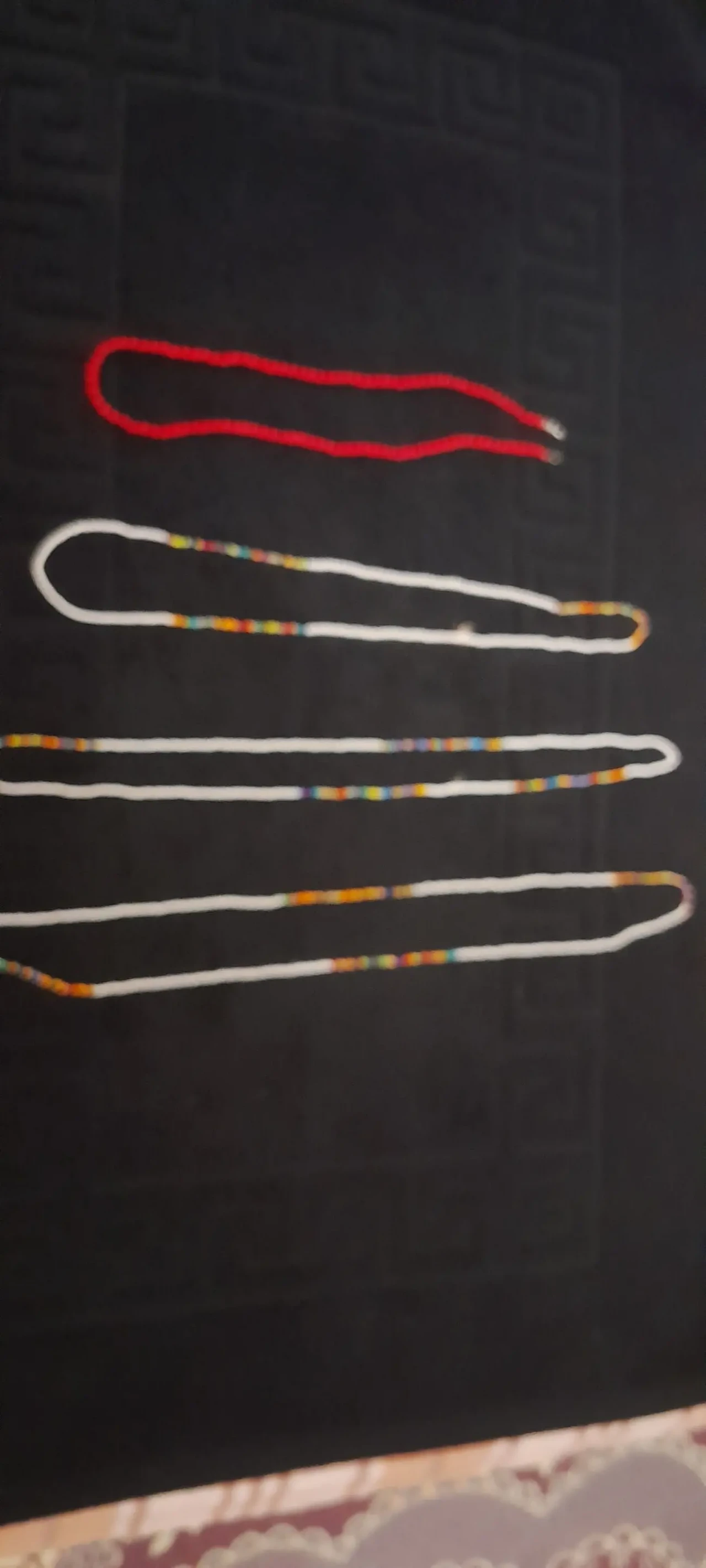 Оригинальные бусы с узором 10