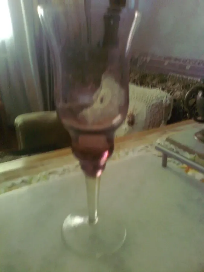 Красивый фужер ФИОЛЕТОВОГО цвета. Ретро. Высота-22 см. 4