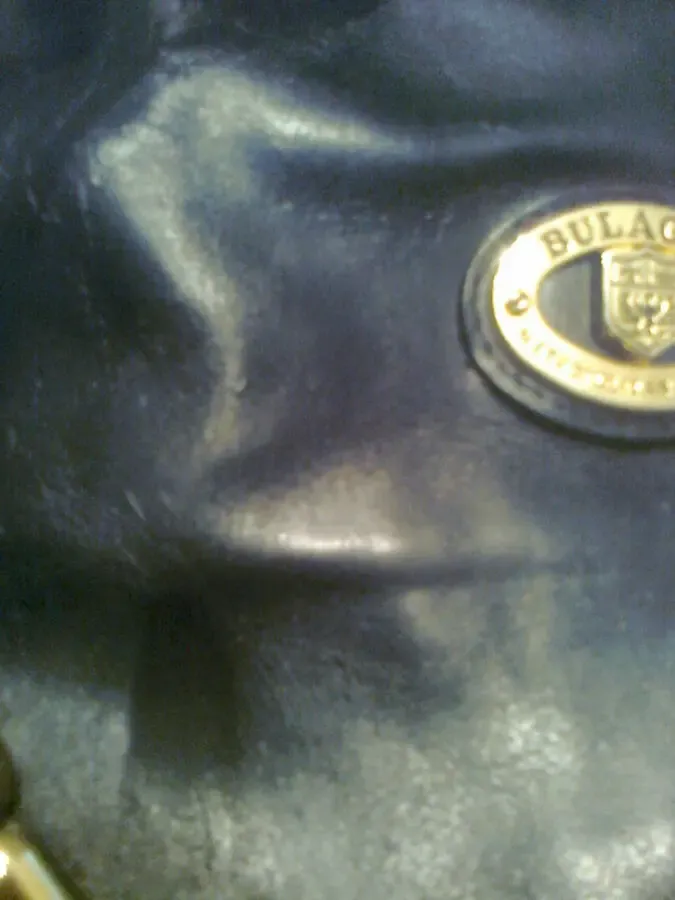 Черная сумка из искусственной кожи с красивыми аксессуарами.ГОЛЛАНДИЯ 9