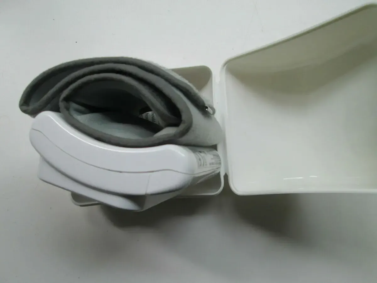 Продам тонометр на кисть. 3