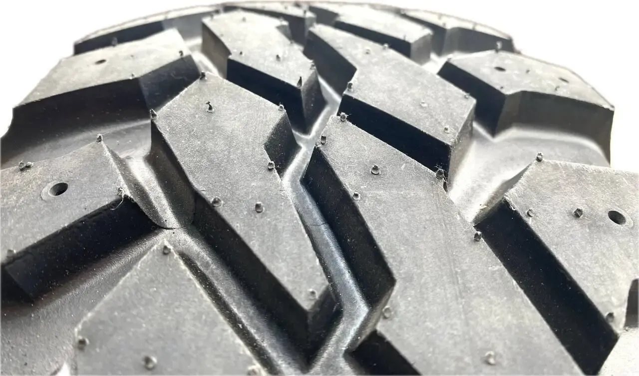 Шини болотні 245/70 R16 4x4 Mud Terrain резина грязевая M/T 2