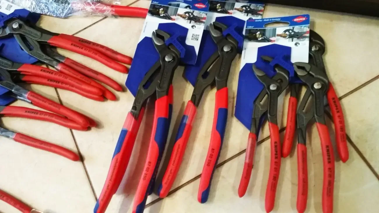 Акция ! Ключ специальный Knipex. Германия. 9