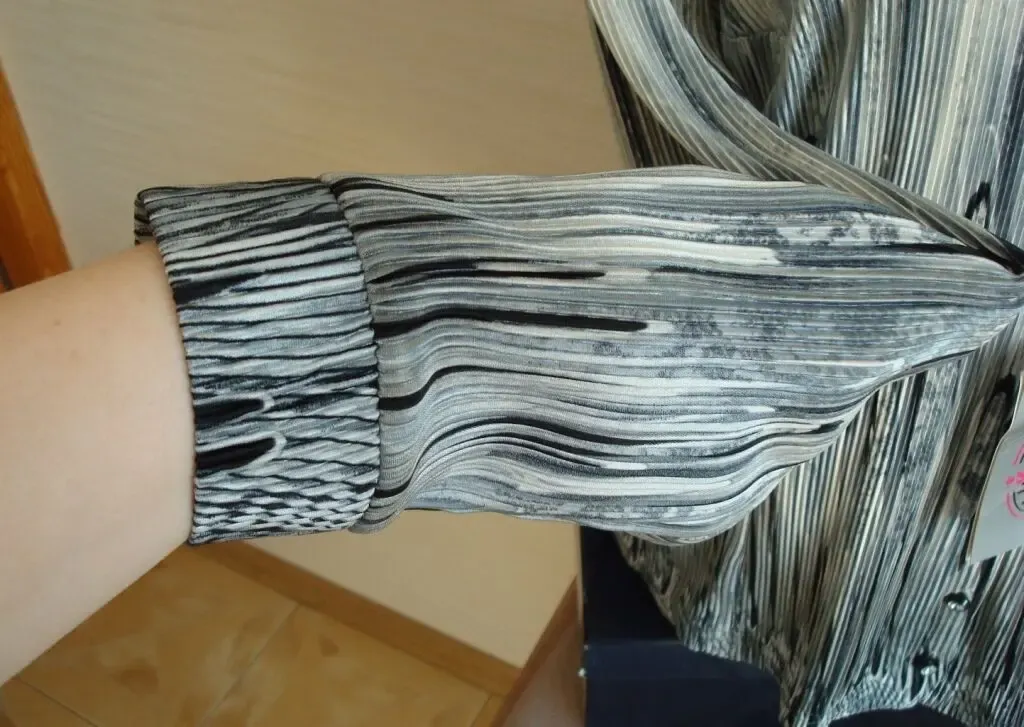 Нарядная блузка женская длинный рукав гофре Ulimex польша 8