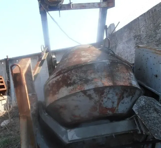 Продаем бетоносмеситель сб 91, электрический, 1, 0 м3, 1982 г.в. 2