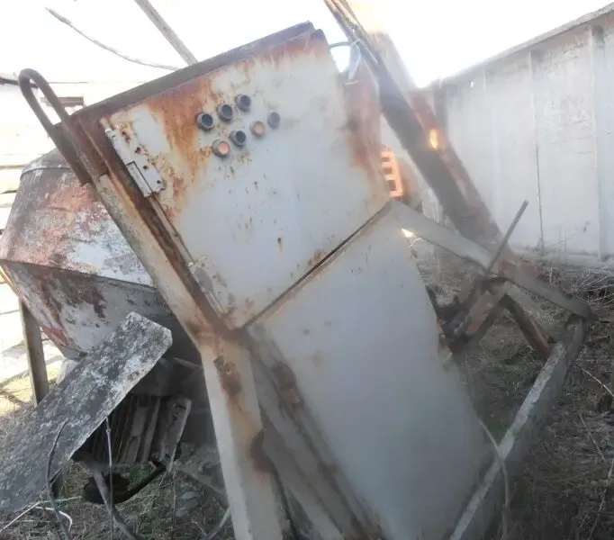 Продаем бетоносмеситель сб 91, электрический, 1, 0 м3, 1982 г.в. 6