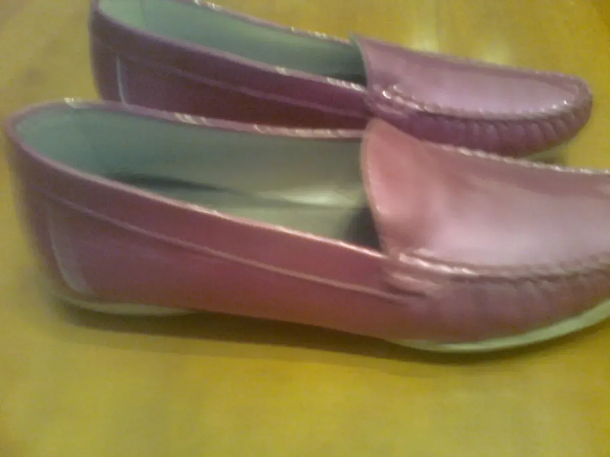 Стильные лаковые розово-малиновые мокасины.ИТАЛИЯ. Новые.р.37.Ботич. 2