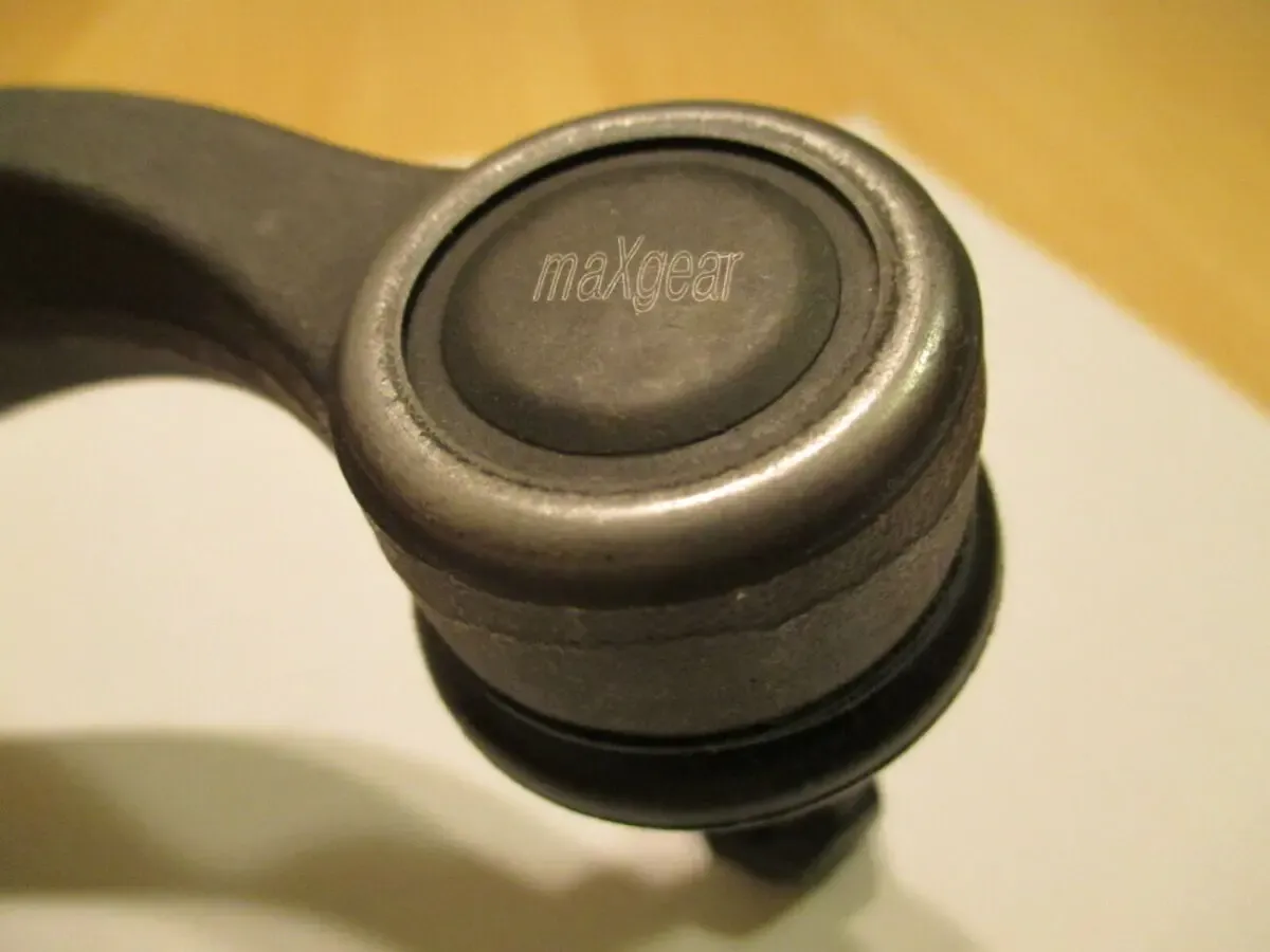 250 грн. наконечник рулевой тяги пежо 407, 508, правый и левый 3