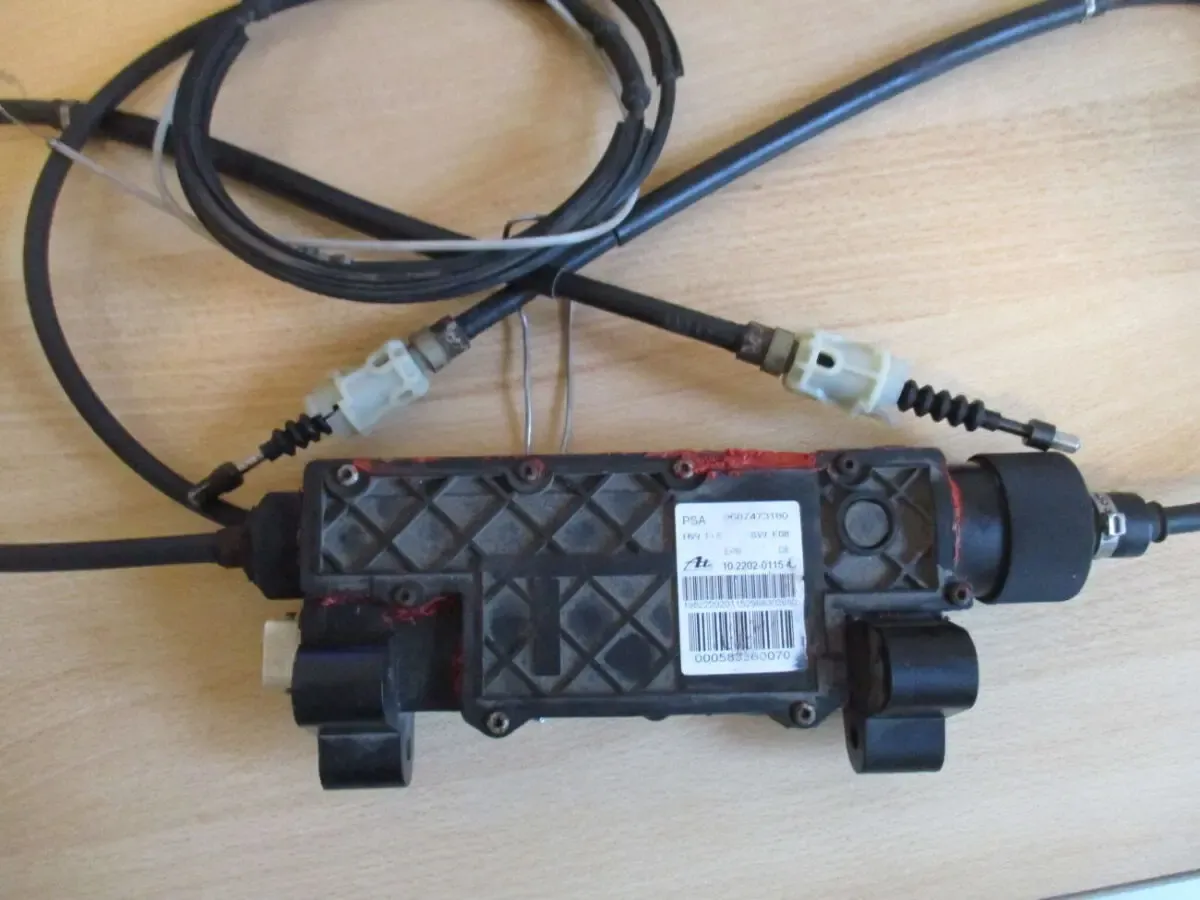 Электрический ручной тормоз Citroen C5 X7 , Peugeot 508