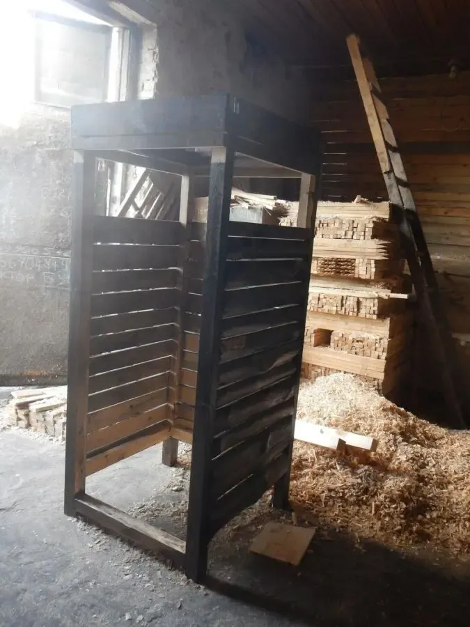 Изготовим и продадим летний душ. порода дерева и размеры  по желанию з 2