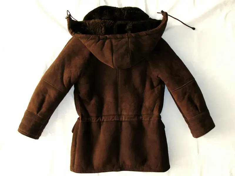 Дубленка детская 134 см кожаная куртка мальчика дублянка на меху зима 2