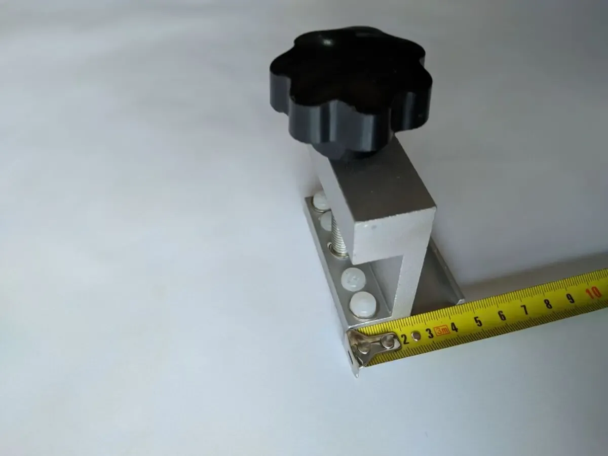 Вскрыватель реза толстого стекла и керамической плитки . 6