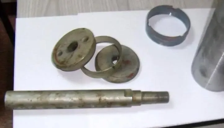 Сверла алмазные кольцевые, коронки, цанги и корпуса к ним (ссср) 3