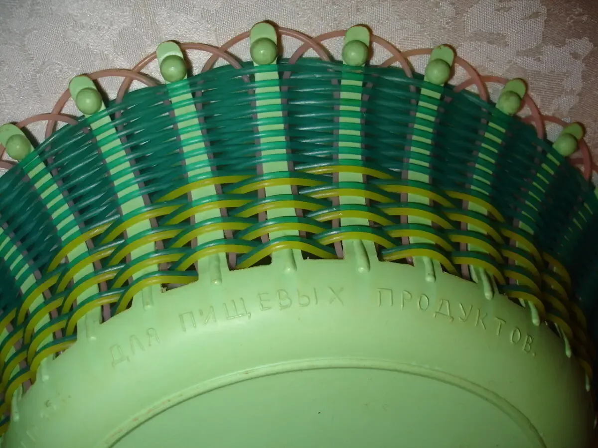 Ємність/корзинка для харч. продуктів,зелена,плетена;срср;нова;кругла 4