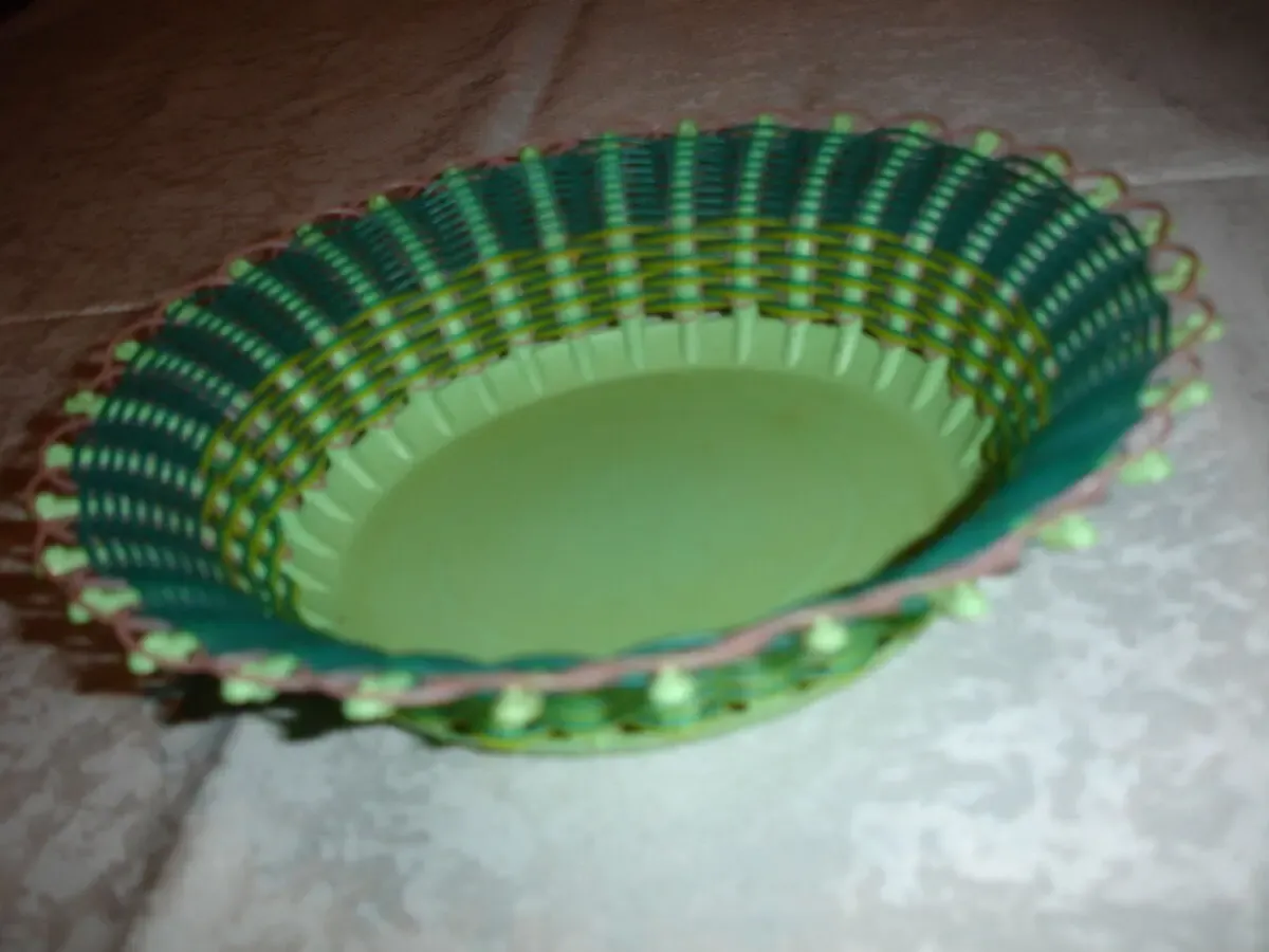 Ємність/корзинка для харч. продуктів,зелена,плетена;срср;нова;кругла 2