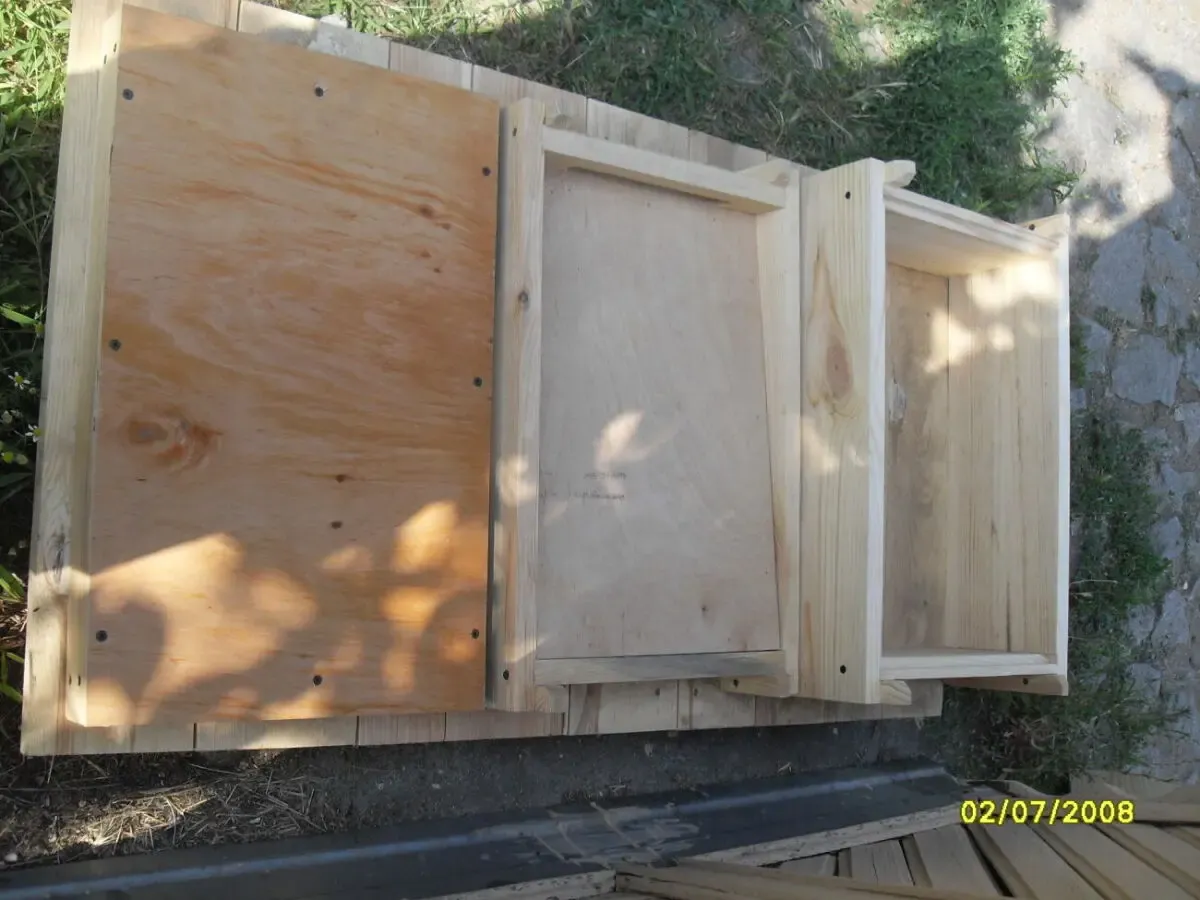 Изготовим  улья палыводы и лежаки на 20 и 24 рамки. 5