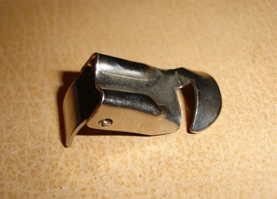 Пряжка металева на ремінь/пояс шир. до 2 см; нова; срср; три деталі 5