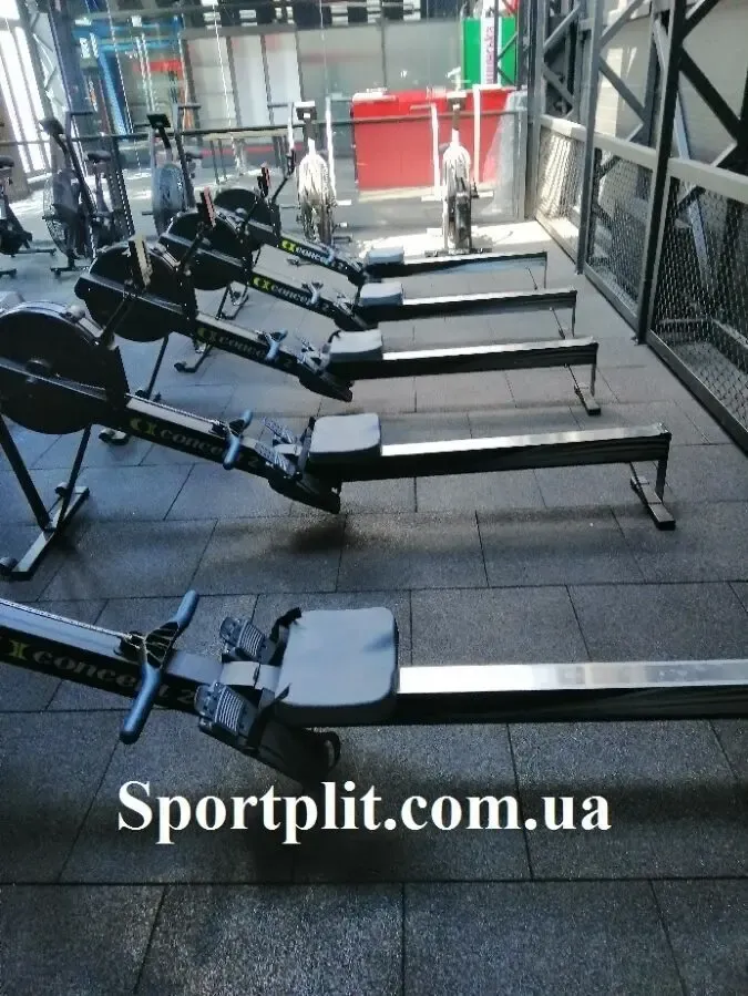 Резиновая плитка для спортивных площадок. 3